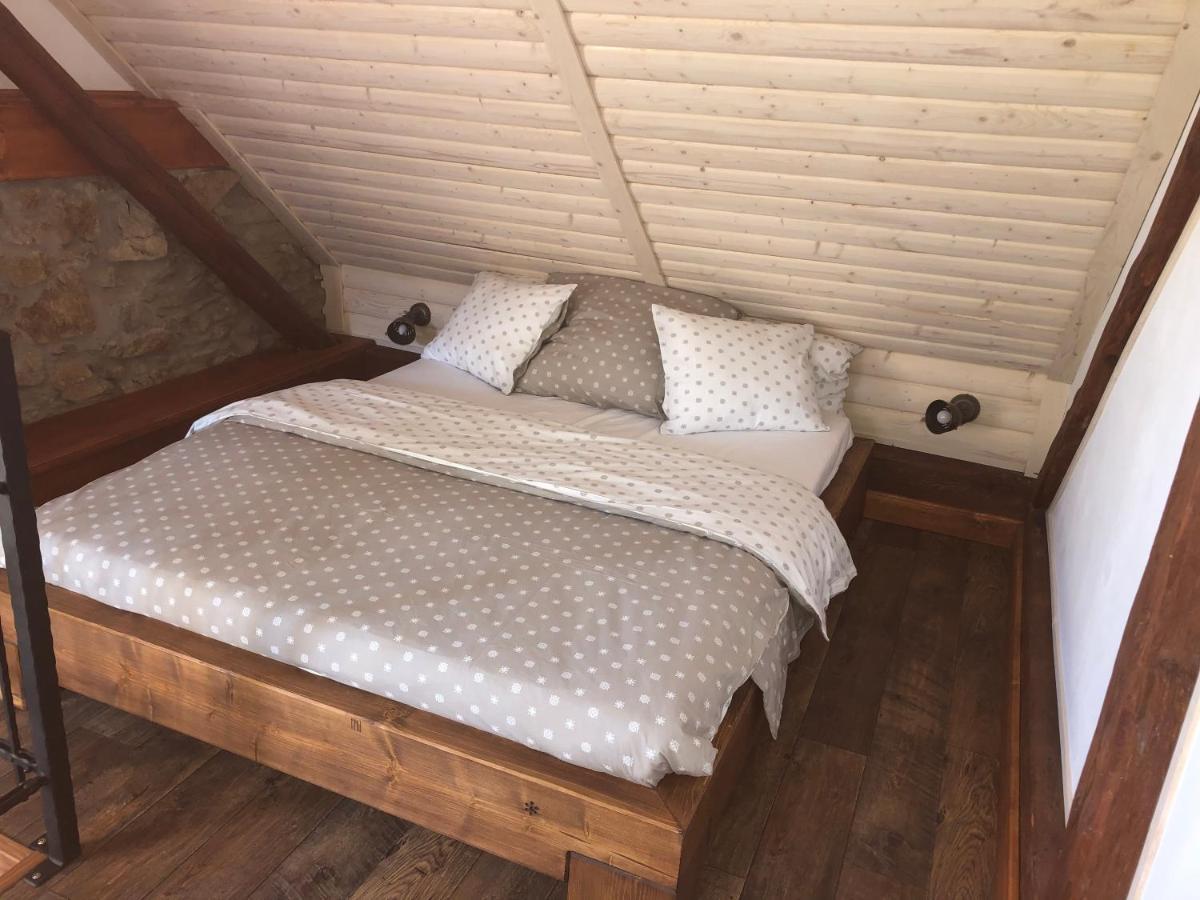 Stodola N.30 * Stribrec